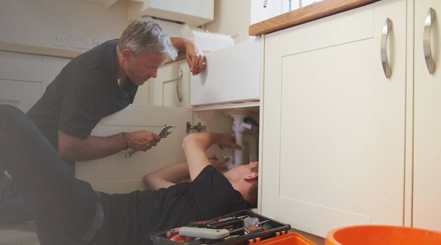 Professional burst pipe repair services in Xenia, IL